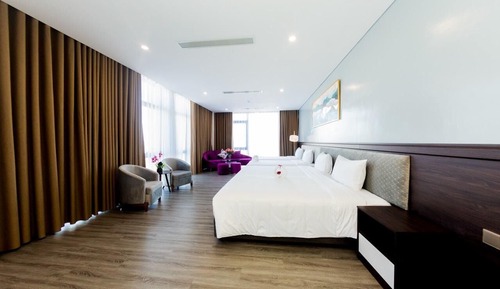 Habitación cuádruple Premium, 1 habitación, no fumadores, vistas a la ciudad