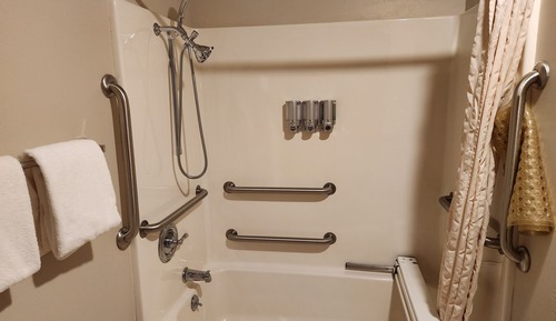 Habitación, 1 cama de matrimonio con sofá cama (ADA)