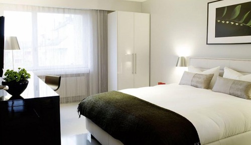 Apartamento sénior, 2 habitaciones, balcón