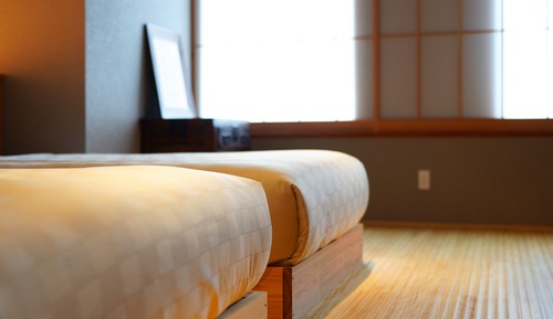 Habitación de lujo con 2 camas individuales