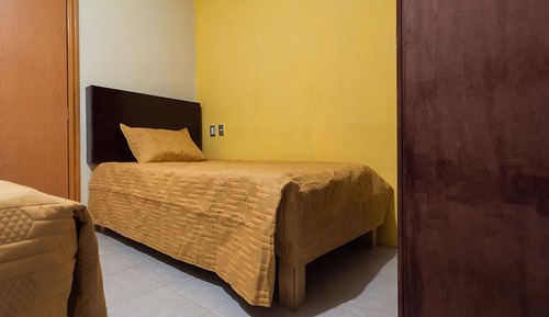 Habitación cuádruple básica