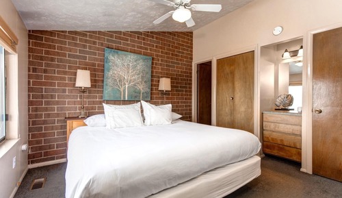 Estudio (3 Bedrooms)