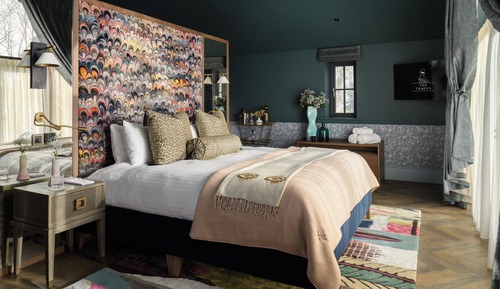 The Tempus Boutique Suite