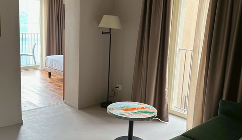 Suite, balcón