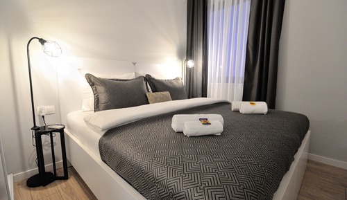 Apartamento exclusivo, no fumadores, balcón