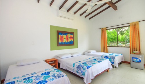 Habitación cuádruple estándar