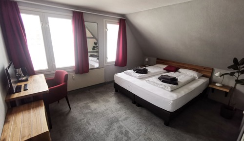 Habitación doble, baño privado