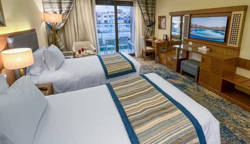 Habitación estándar con 1 cama doble o 2 individuales