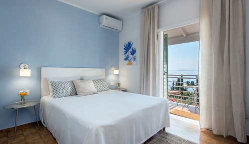 Estudio, vistas al mar