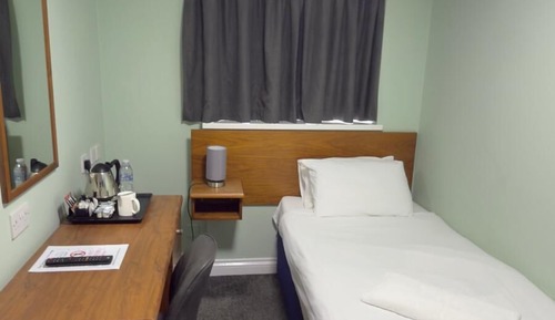 Habitación individual, baño privado