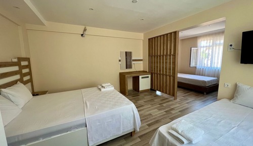 Habitación Confort doble, 1 cama de matrimonio, fumadores, vistas al mar