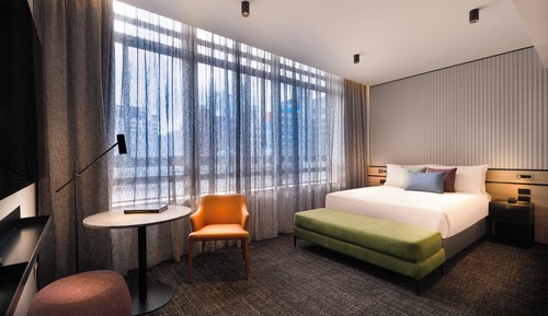 Urban Standard Queen