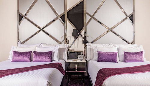 Suite Two Double Beds North