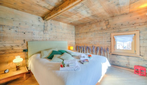 Chalet familiar, 4 habitaciones (Chalet Lidia Ski in-Ski out 50m)