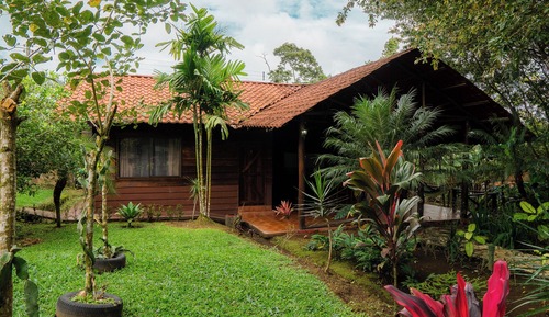 Bungalow familiar, vistas al jardín