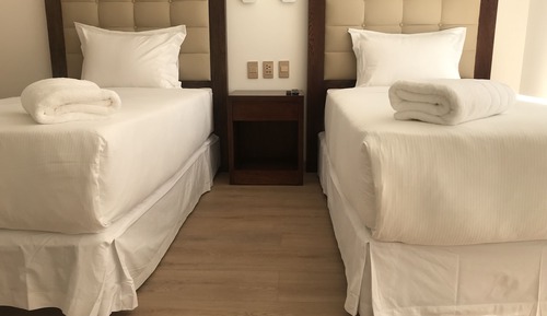 Apartamento Deluxe, varias camas, baño privado