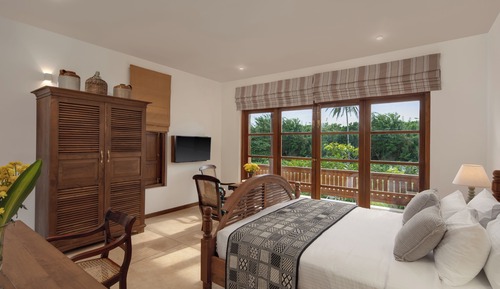 Habitación ejecutiva doble, 1 cama de matrimonio grande, balcón, vistas a la ciudad