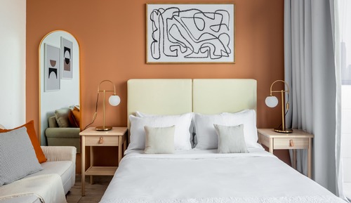 Business Studio Burj Daman 303