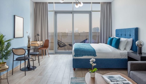 Business Studio Burj Daman 308