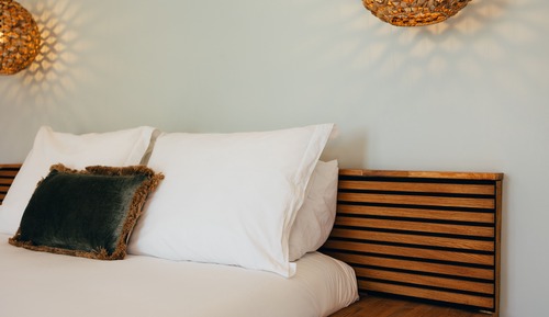 Estudio exclusivo, 1 cama de matrimonio, vistas a la ciudad, junto a la piscina