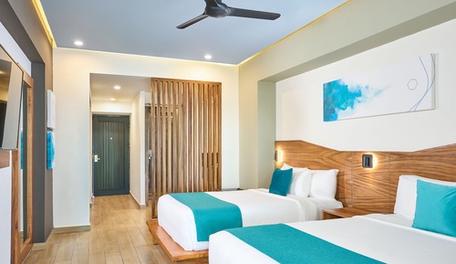 Deluxe Double Partial Lagoon View