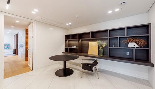 (Room Upgrade) 'Executive A' to 'Penthouse A'