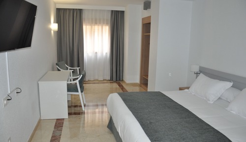 Habitación doble superior, 1 cama de matrimonio grande