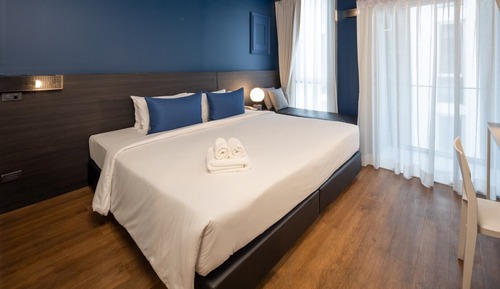 Habitación superior con 1 cama doble o 2 individuales