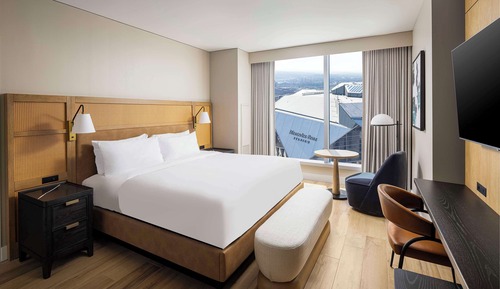 Suite Club, varias camas (Mobility & Hearing, Roll-in Shower)