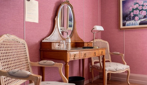 Habitación con 2 camas individuales