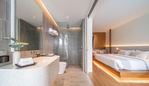 Deluxe Pool Access River View Double Bed