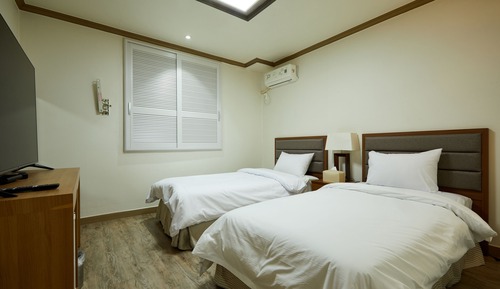 Habitación estándar con 2 camas individuales