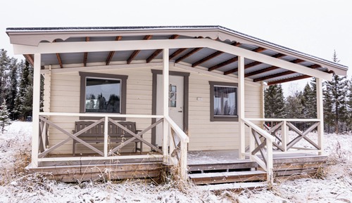 Reindeer Cabin (animals allowed)