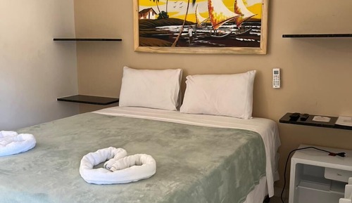 Habitación básica con 1 cama doble o 2 individuales