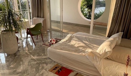 Habitación básica, balcón, vistas al río