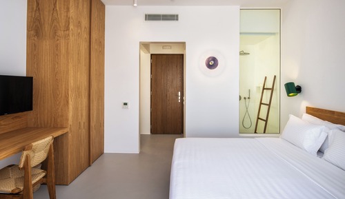 Suite sénior, bañera de hidromasaje