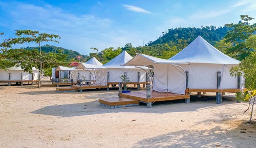 Habitación triple Deluxe