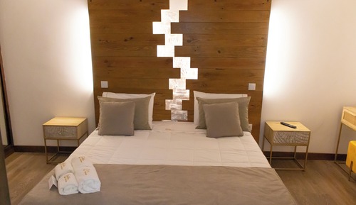 Habitación Deluxe con 1 cama doble o 2 individuales