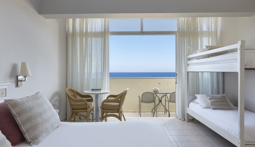 Family Room Sea View