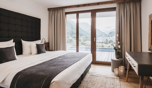 Sechs Zimmer Penthouse mit privater Sauna