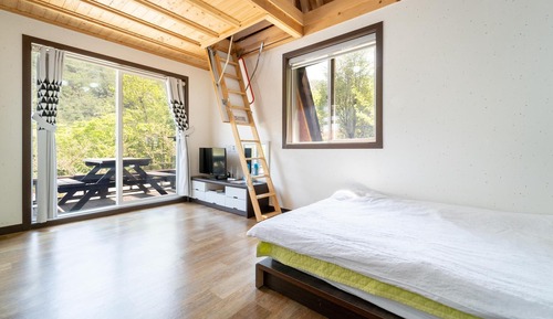 Habitación básica, 1 habitación (blackwhite 1ho)