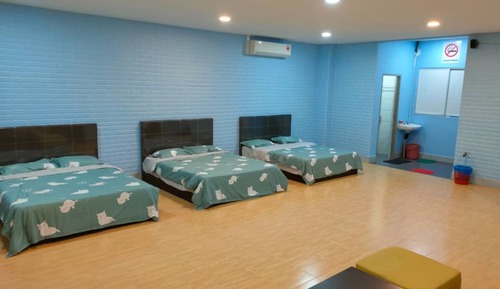 Habitación familiar, baño compartido