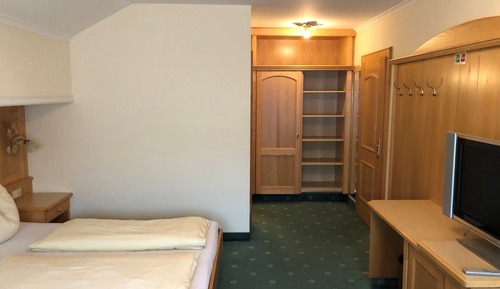 Classic Double Room
