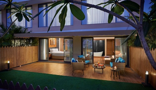 Suite, 1 cama de matrimonio grande con sofá cama