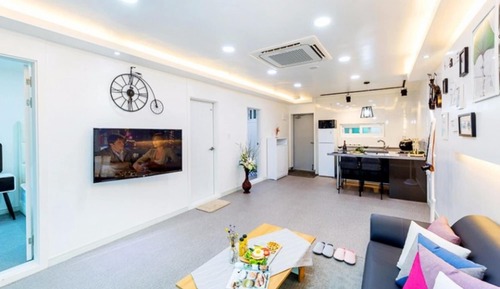 Room (R102 (2 bedrooms 1 living room no spa)