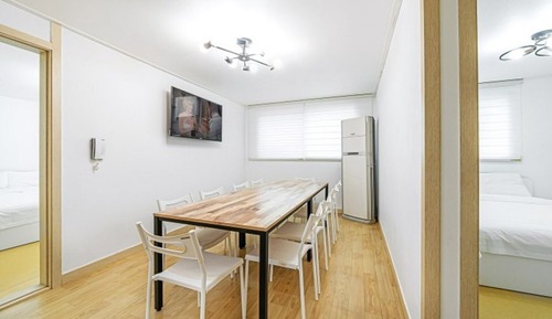 Room (Three Room 302)