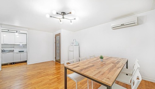 Room (Ocean Room 104)