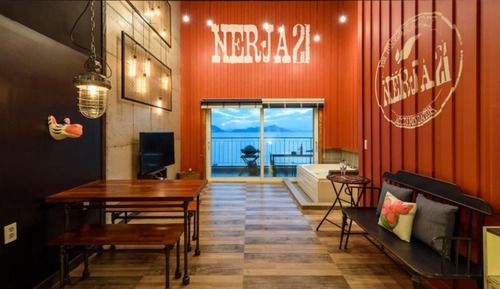 Room (B301 (Indoor Spa Duplex))