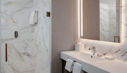 Habitación, 1 cama de matrimonio grande con sofá cama, terraza, junto a la piscina (Terrace)