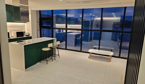 Room (Room A201 (VIP special room))